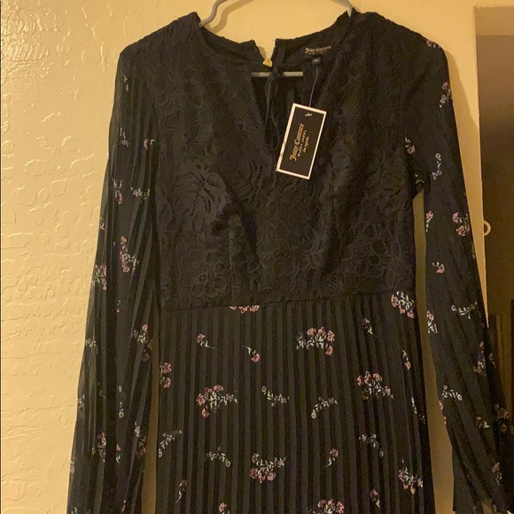 Dress - Picture 3 of 6